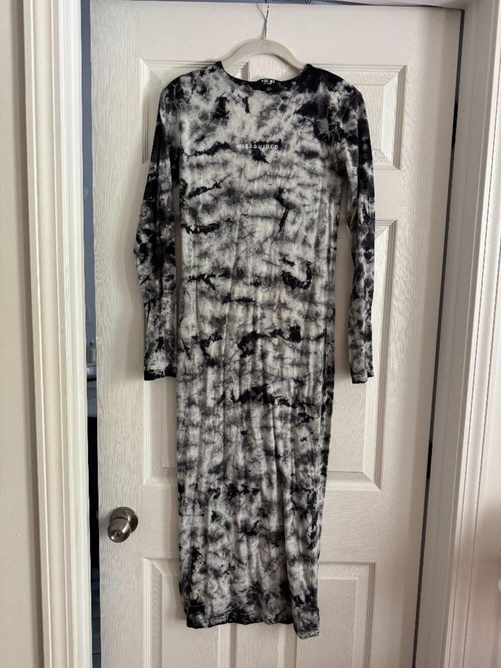 Maternity Dress- Misguided